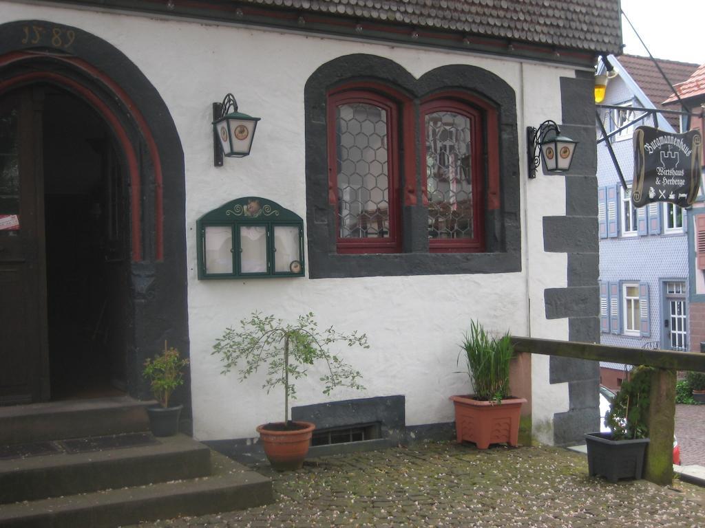Burgmannenhaus Hotel Steinau an der Straße Eksteriør billede